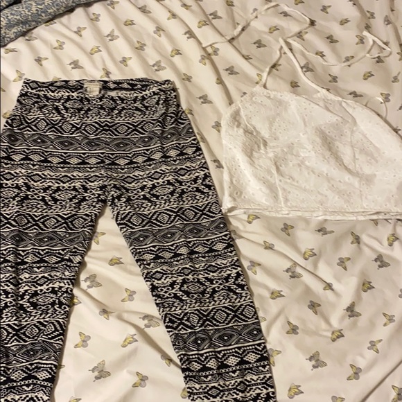 Outfit - Picture 1 of 5